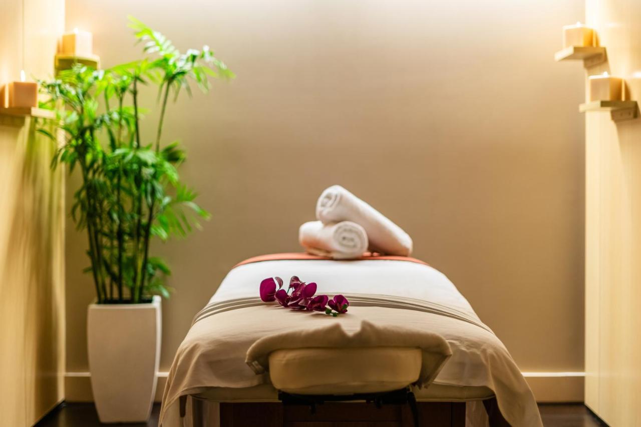 Hyatt Regency Mexico City Exteriör bild Massage bed